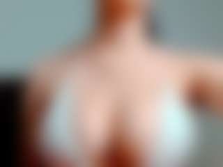 kittyeyess's Live Sex Cam Show