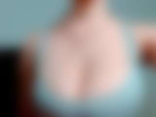 kittyeyess's Live Sex Cam Show