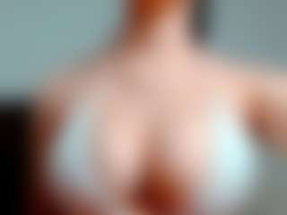 kittyeyess's Live Sex Cam Show