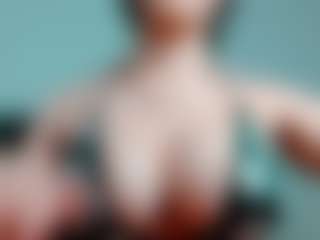 kittyeyess's Live Sex Cam Show
