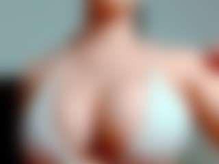 kittyeyess's Live Sex Cam Show
