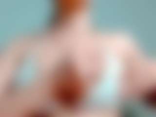 Live cam show with kittyeyess - Teen (18+) on Gym Cam Girls