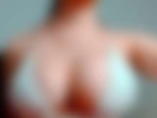 kittyeyess's Live Sex Cam Show