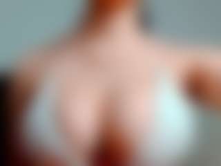 Live cam show with kittyeyess - Spank on CamwithHer
