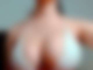 kittyeyess's Live Sex Cam Show