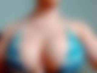 kittyeyess's Live Sex Cam Show