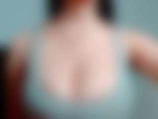 kittyeyess's Live Sex Cam Show