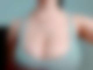 kittyeyess's Live Sex Cam Show