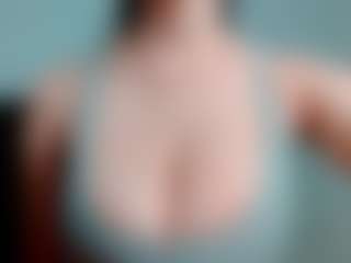 kittyeyess's Live Sex Cam Show