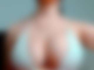 kittyeyess's Live Sex Cam Show