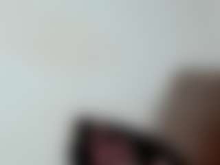 kittyeyess's Live Sex Cam Show