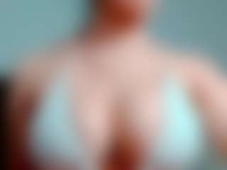 kittyeyess's Live Sex Cam Show