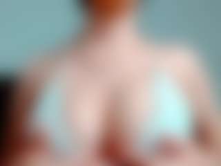 kittyeyess's Live Sex Cam Show