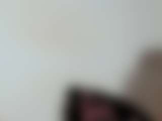 kittyeyess's Live Sex Cam Show