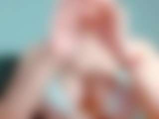 kittyeyess's Live Sex Cam Show