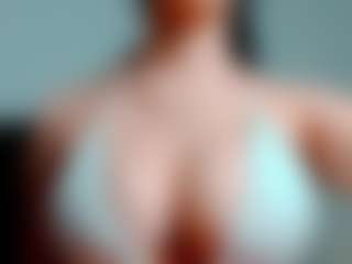 kittyeyess's Live Sex Cam Show