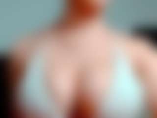 kittyeyess's Live Sex Cam Show