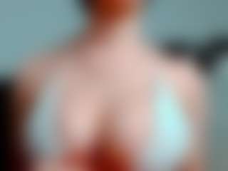 kittyeyess's Live Sex Cam Show