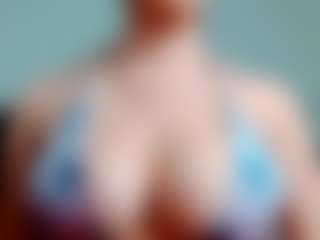kittyeyess's Live Sex Cam Show