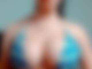 kittyeyess's Live Sex Cam Show