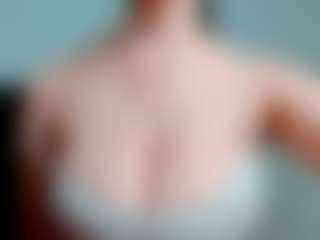 kittyeyess's Live Sex Cam Show