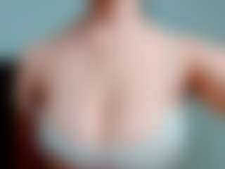 kittyeyess's Live Sex Cam Show
