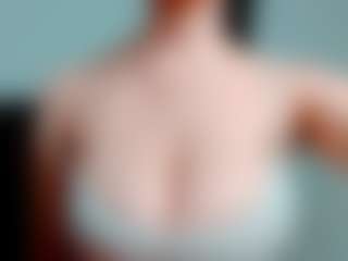 Live cam show with kittyeyess - Ebony on Camsoda | colombia