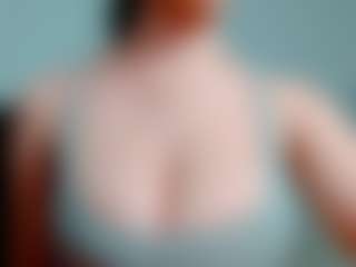 kittyeyess's Live Sex Cam Show