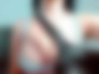 kittyeyess's Live Sex Cam Show