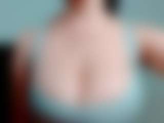 kittyeyess's Live Sex Cam Show