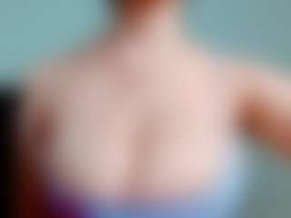 kittyeyess's Live Sex Cam Show