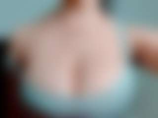 kittyeyess's Live Sex Cam Show