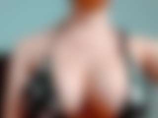 kittyeyess's Live Sex Cam Show