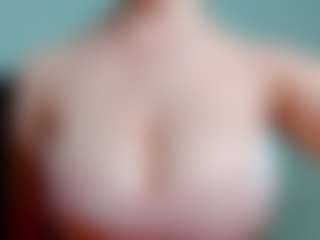 kittyeyess's Live Sex Cam Show