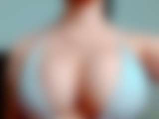 Live cam show with kittyeyess - Shaved Pussy on Fapmatic.com