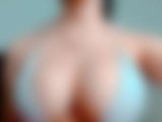 Live cam show with kittyeyess - Lovense on Dare Cams