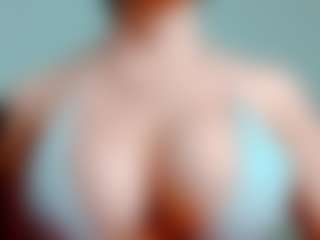 Live cam show with kittyeyess - Athletic Tease on Camsoda