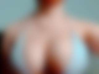 kittyeyess's Live Sex Cam Show