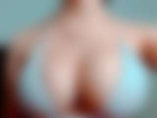 kittyeyess's Live Sex Cam Show
