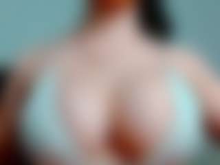 Live cam show with kittyeyess - Public Latina on Camsoda | colombia