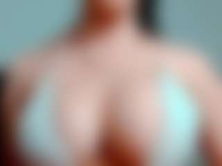 kittyeyess's Live Sex Cam Show