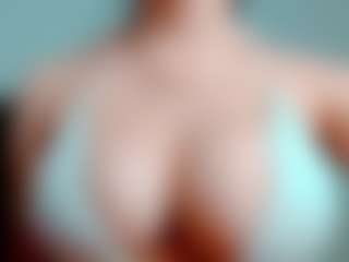 Live cam show with kittyeyess - Athletic on Camsoda