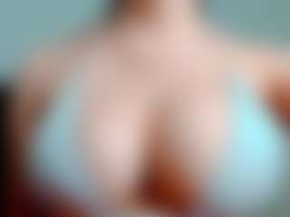 kittyeyess's Live Sex Cam Show