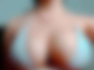 kittyeyess's Live Sex Cam Show