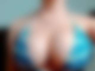 kittyeyess's Live Sex Cam Show