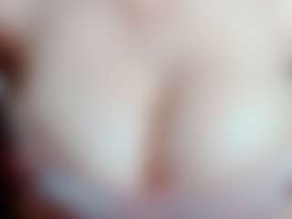 kittyeyess's Live Sex Cam Show