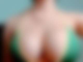 kittyeyess's Live Sex Cam Show