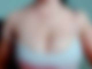 kittyeyess's Live Sex Cam Show