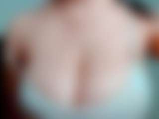 kittyeyess's Live Sex Cam Show