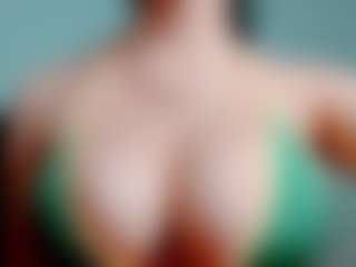 Live cam show with kittyeyess - Big Ass on Soda Cam